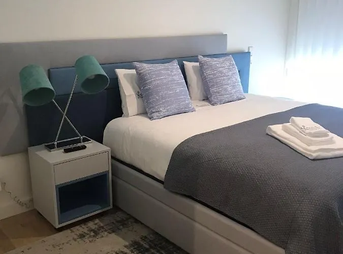 Porto Douro Marina Apartamento *